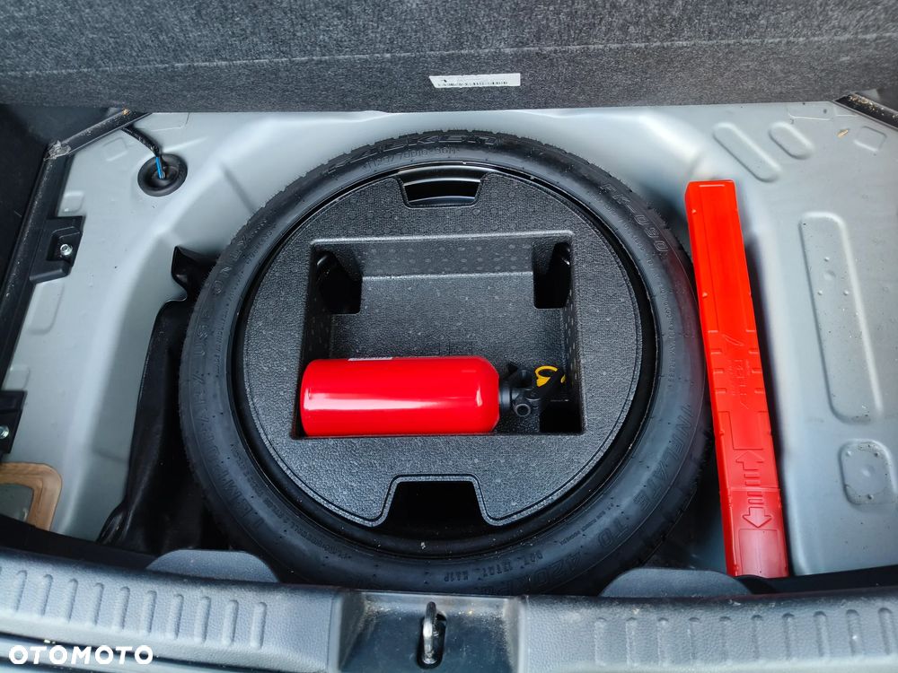 Toyota Yaris 1.5 Style CVT - 13