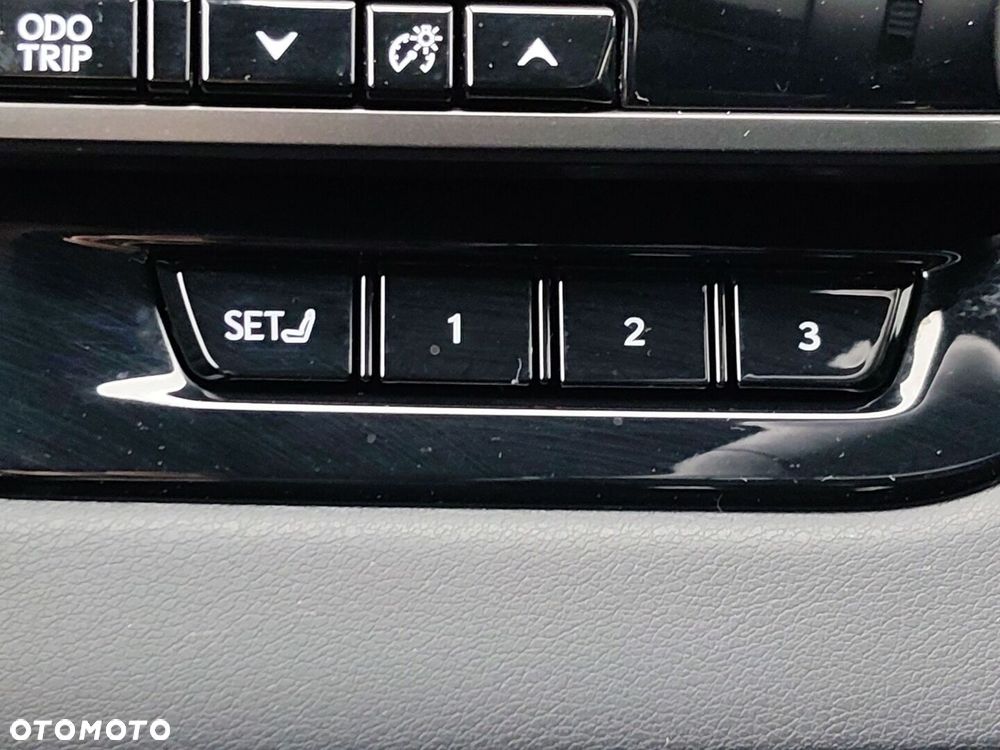 Lexus RX - 26