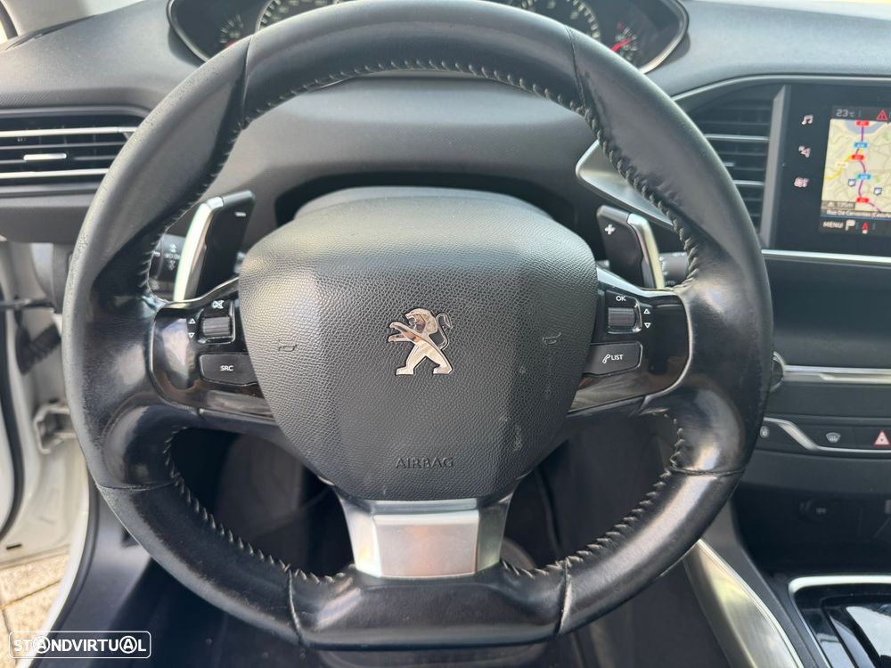 Peugeot 308 SW 1.5 BlueHDi Style J17 EAT8 - 11