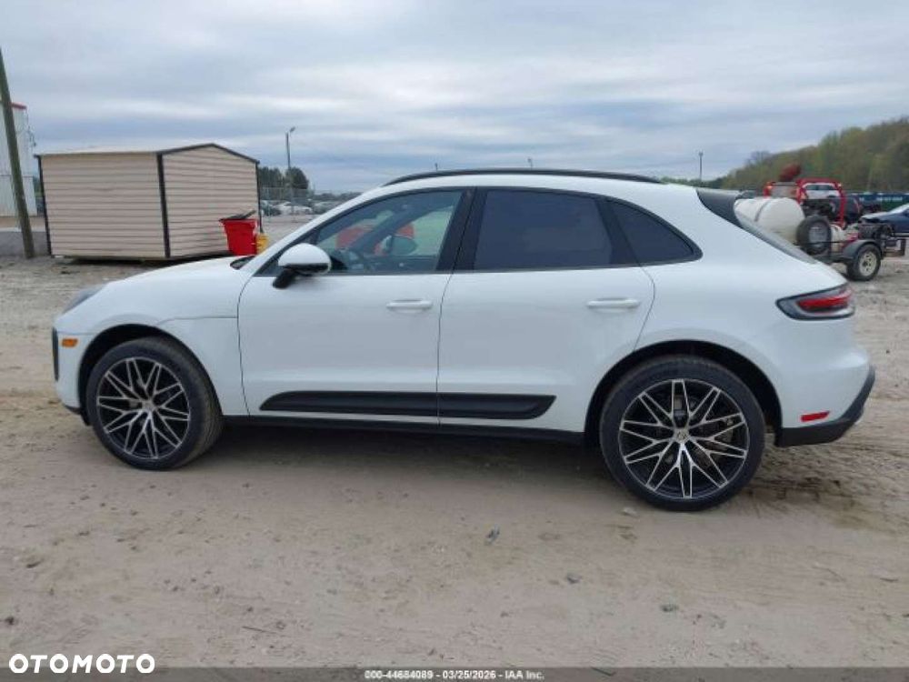 Porsche Macan - 4