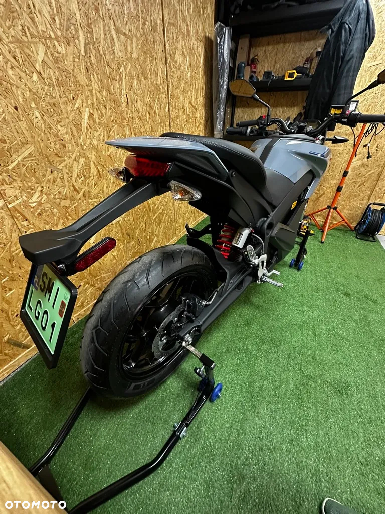 Zero S - 4