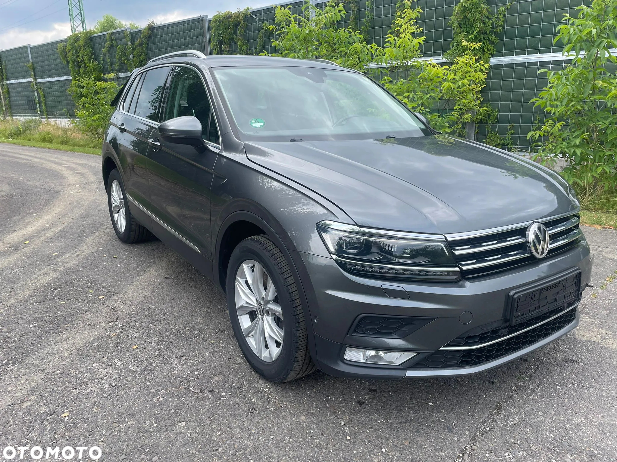 Volkswagen Tiguan 2.0 TSI 4Mot Life DSG - 3