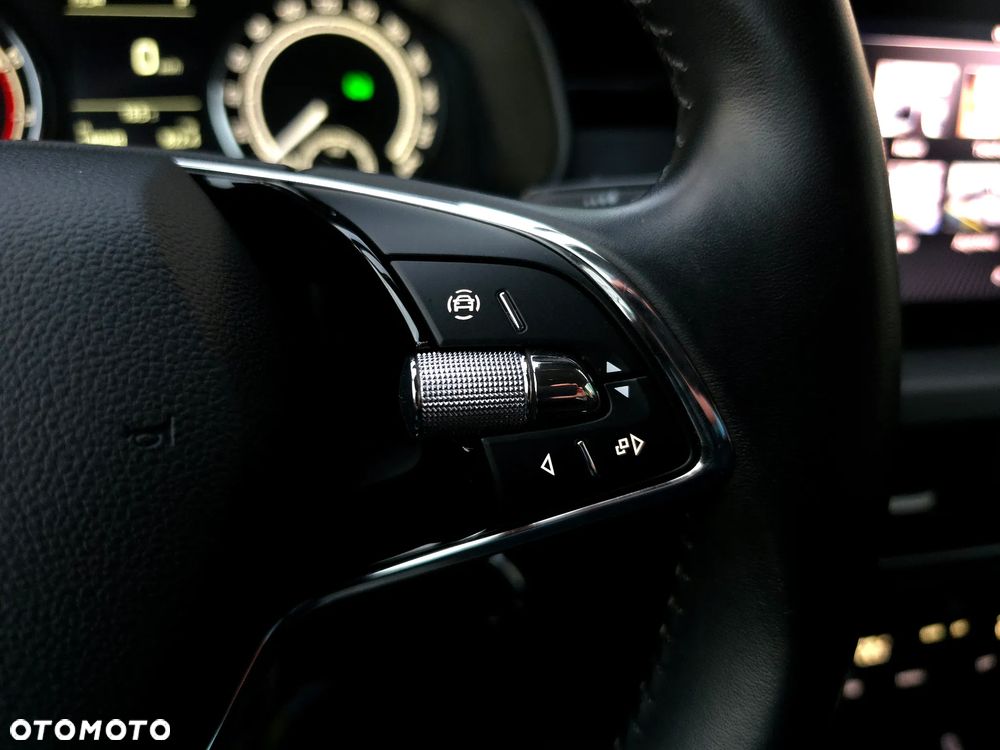 Skoda Kamiq 1.0 TSI Ambition DSG - 18
