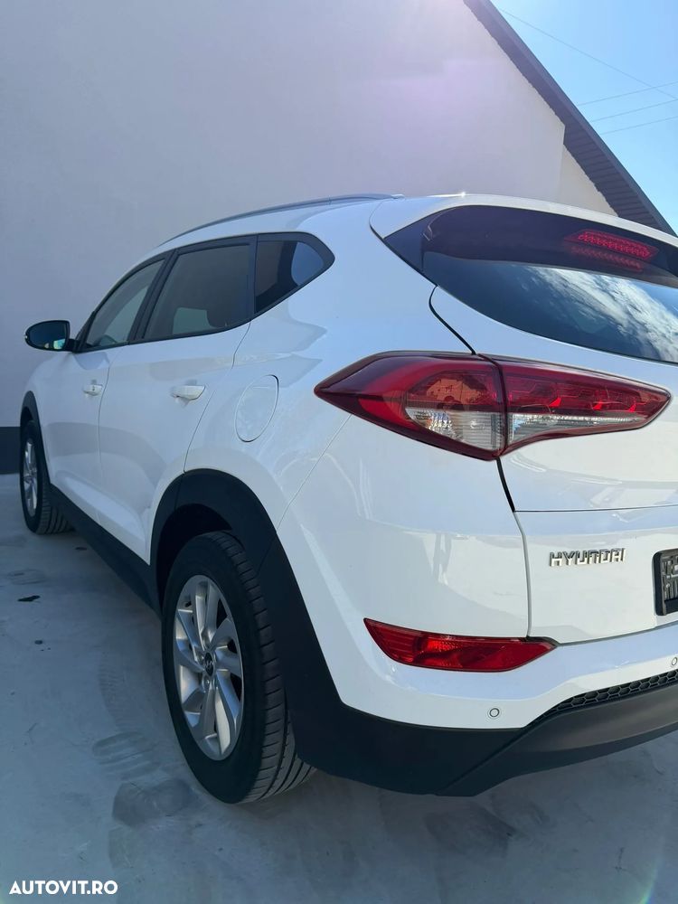 Hyundai Tucson blue 1.7 CRDi 2WD DCT Advantage - 10