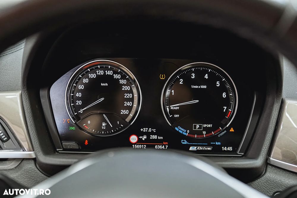 BMW X1 xDrive25e Sport Line - 33