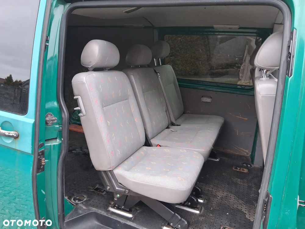 Volkswagen Transporter - 8