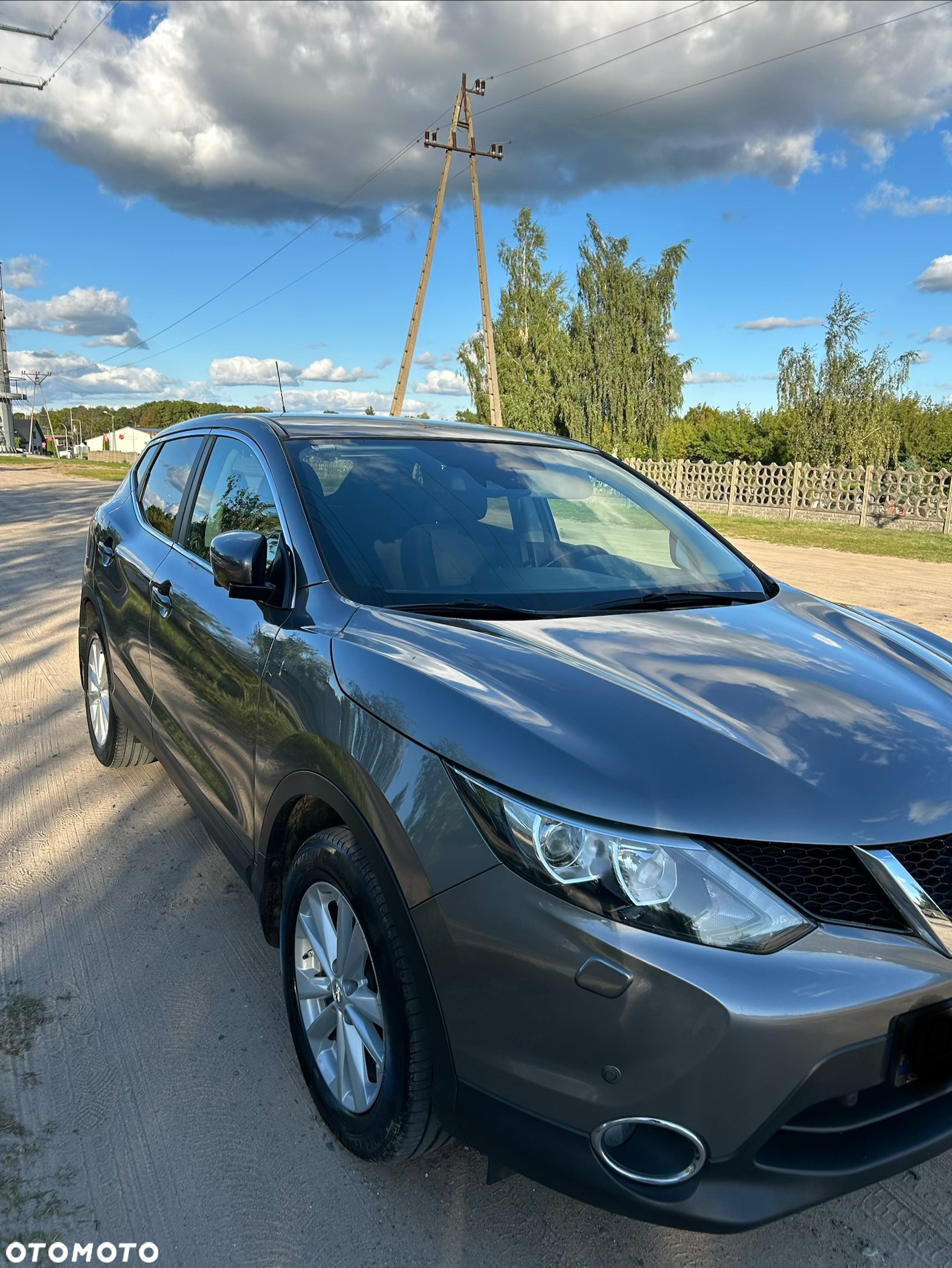 Nissan Qashqai 1.2 DIG-T N-Connecta EU6 - 2
