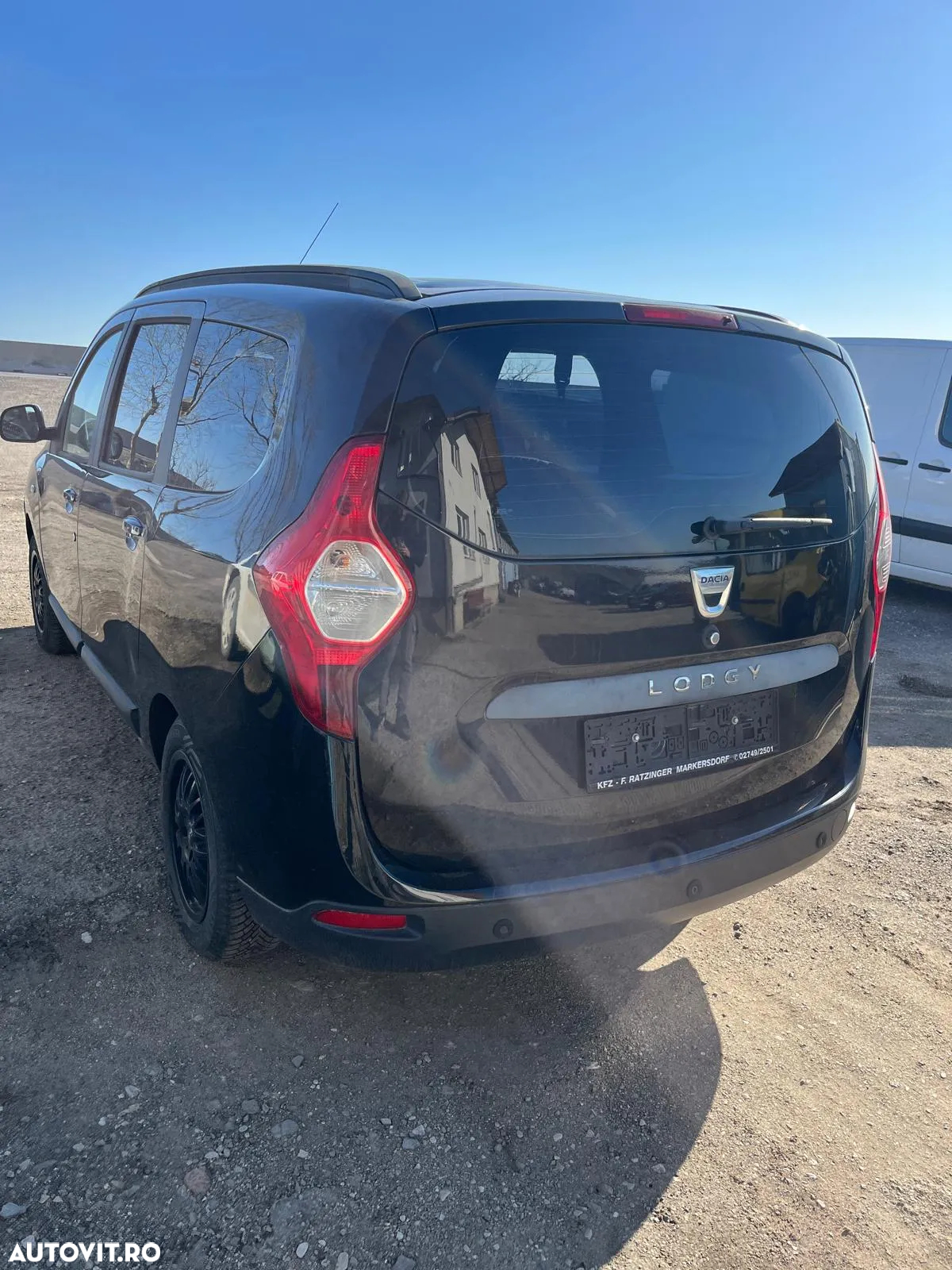 Dezmembrez piese Dacia Lodgy - 2