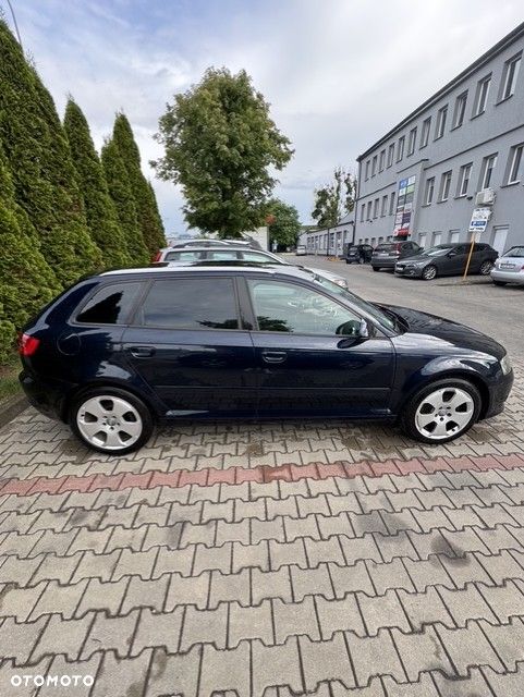 Audi A3 Sportback 2.0 TDI DPF Attraction - 3