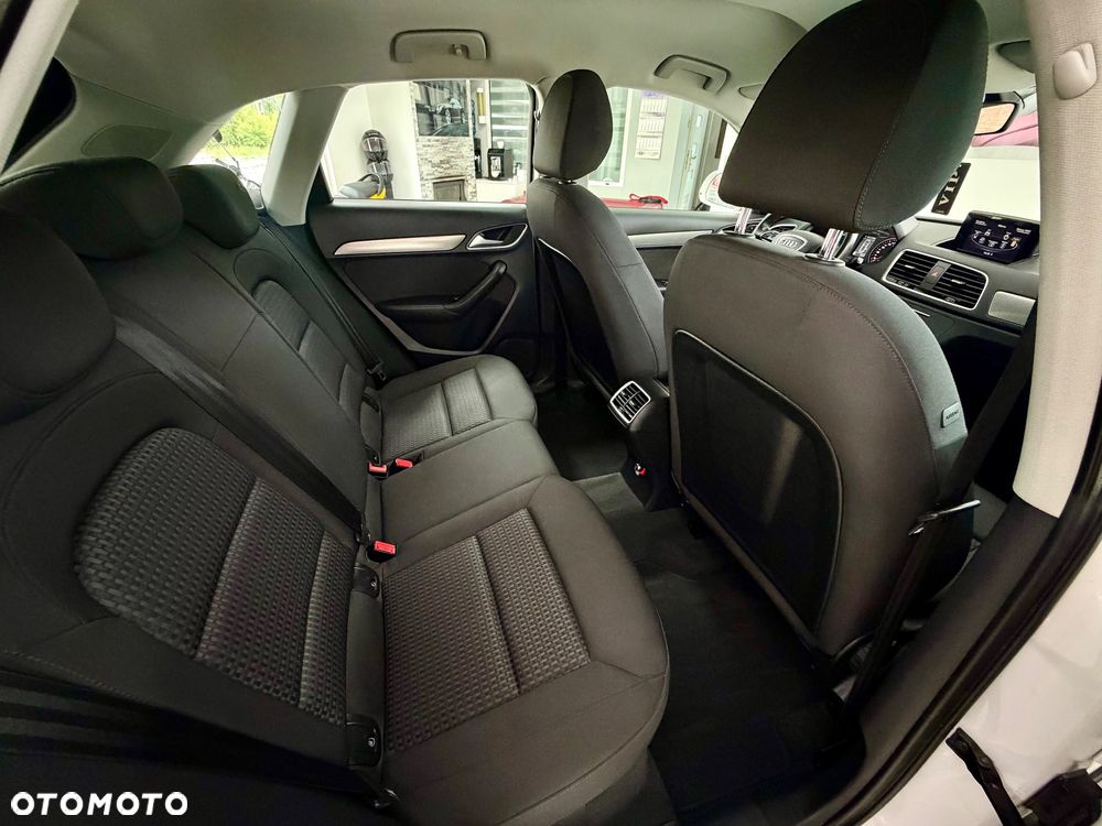 Audi Q3 2.0 TDI Sport - 6