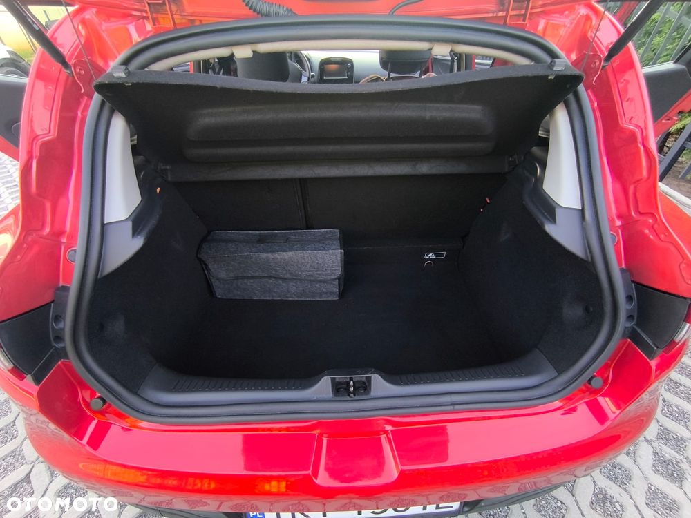 Renault Clio 1.2 16V 75 Expression - 13