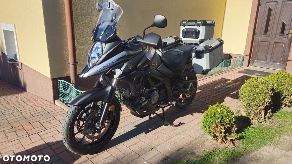 Suzuki V-STROM - 9