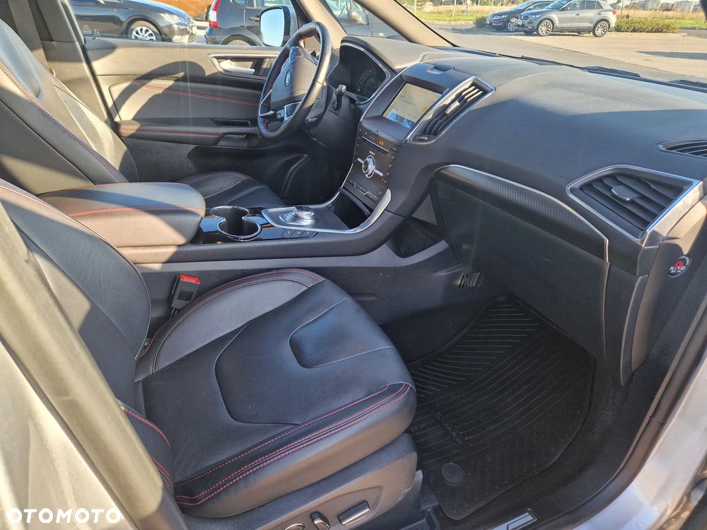 Ford S-Max 2.0 EcoBlue ST-Line - 17