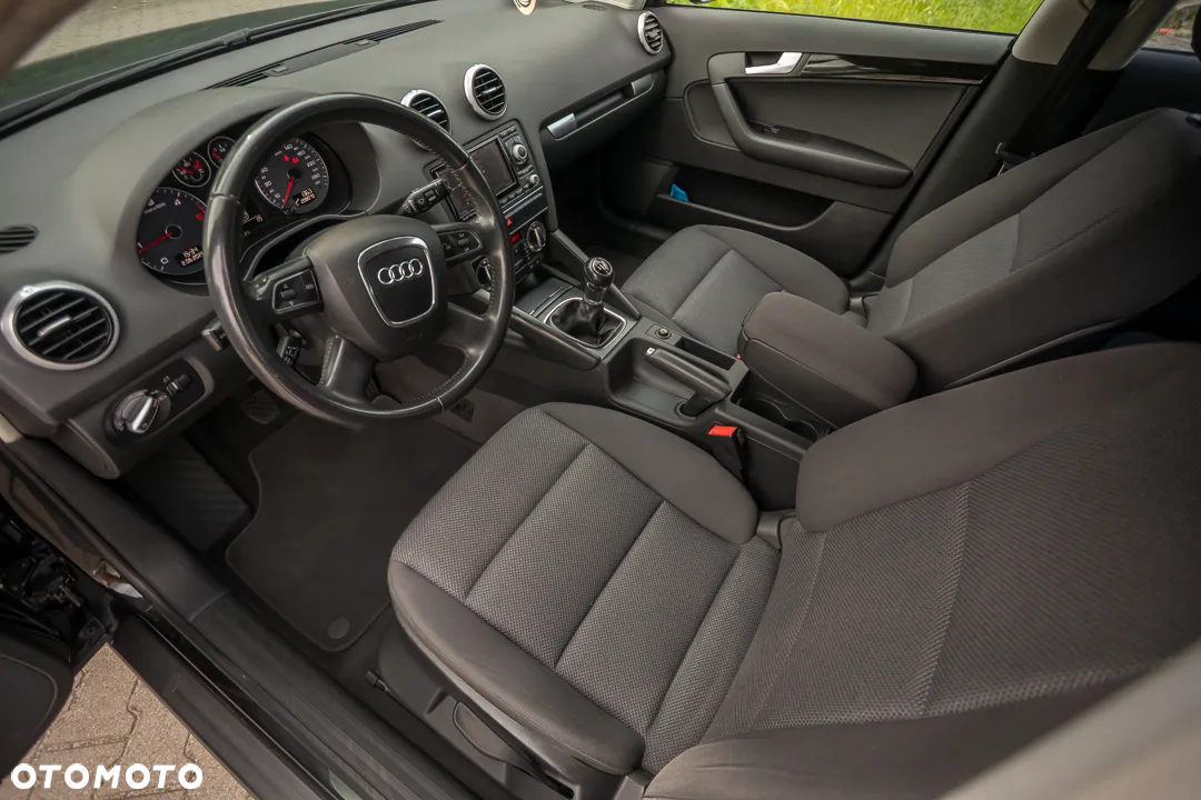 Audi A3 1.6 TDI - 17
