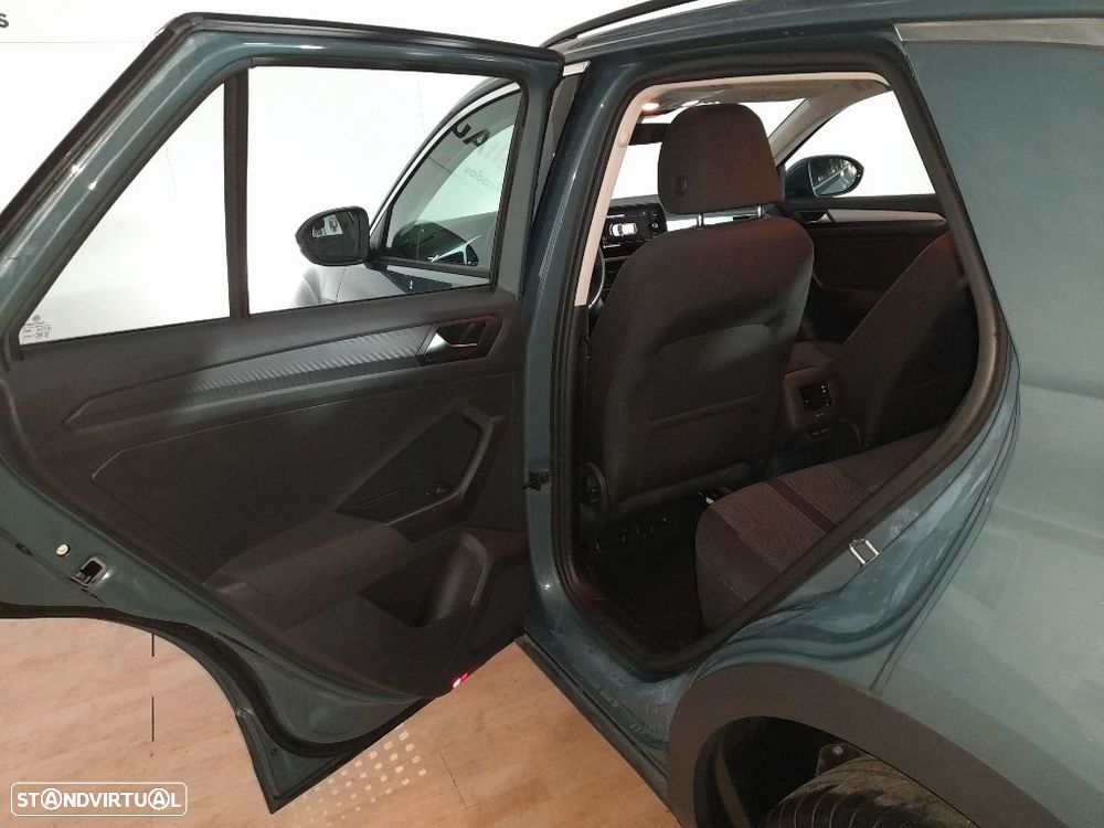 VW T-Roc 1.0 TSI - 11