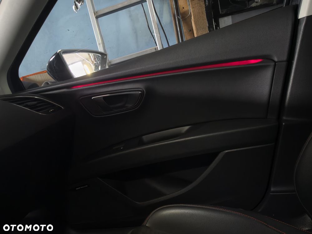 Seat Leon 2.0 TDI DPF Start&Stop DSG FR - 33