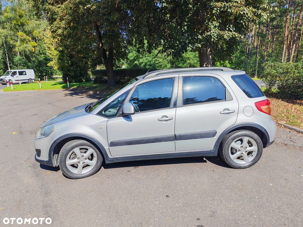 Suzuki SX4 1.6 GS / Premium - 2