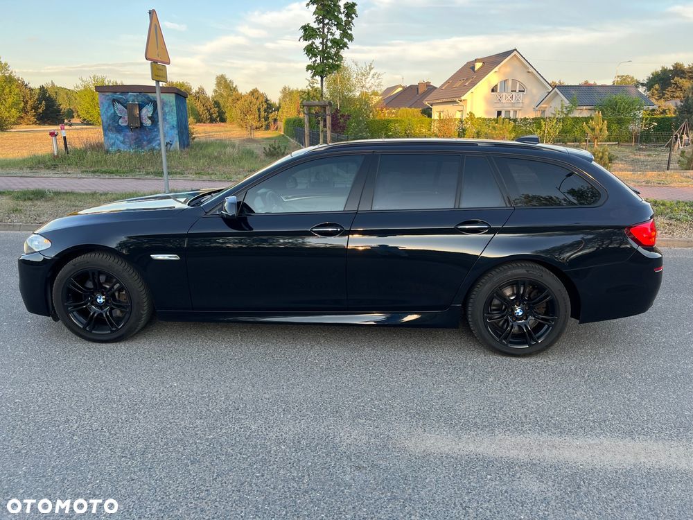 BMW Seria 5 530d xDrive - 7