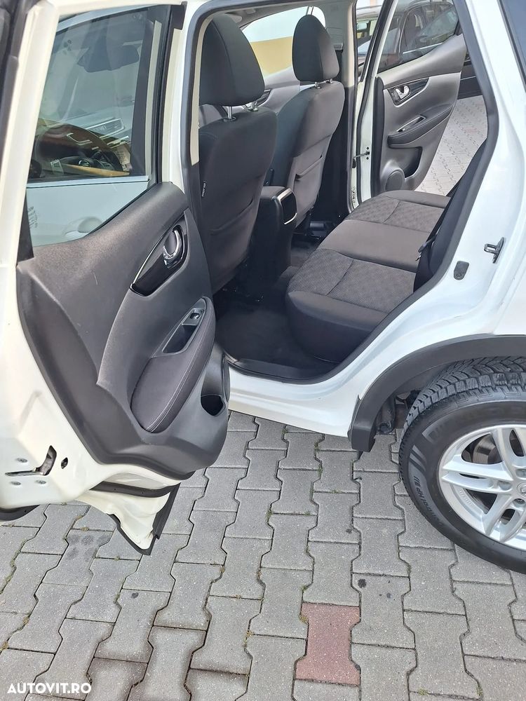 Nissan Qashqai 1.2 DIG-T 360 - 8