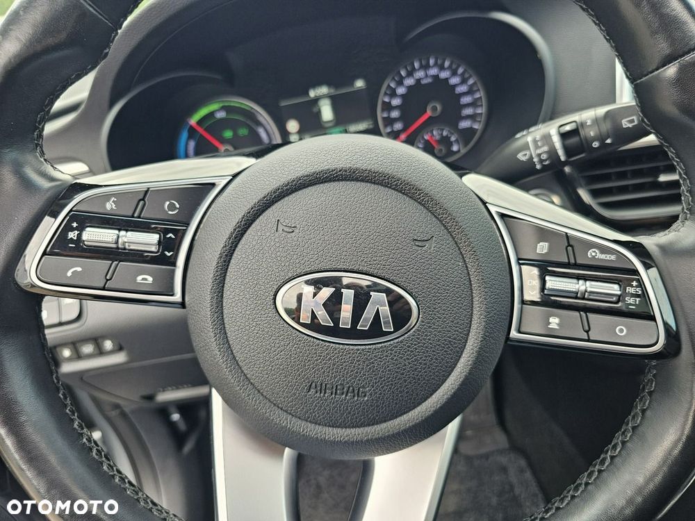 Kia Optima - 41