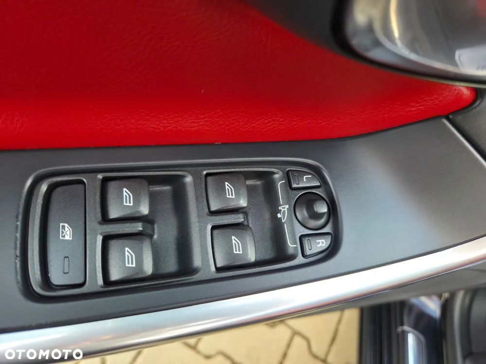 Volvo V60 D3 Geartronic Momentum - 18