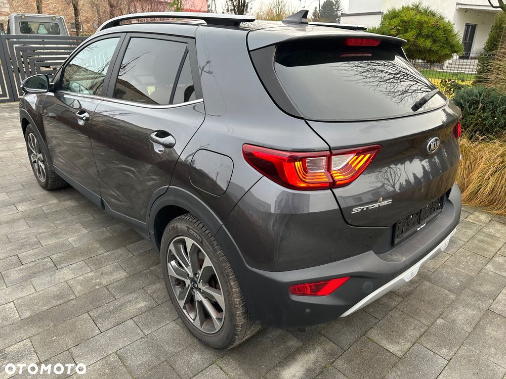 Kia Stonic - 5