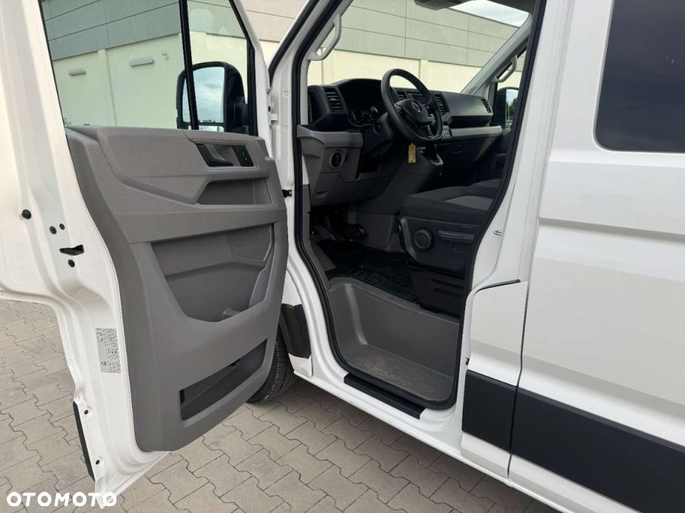 Volkswagen Crafter - 25