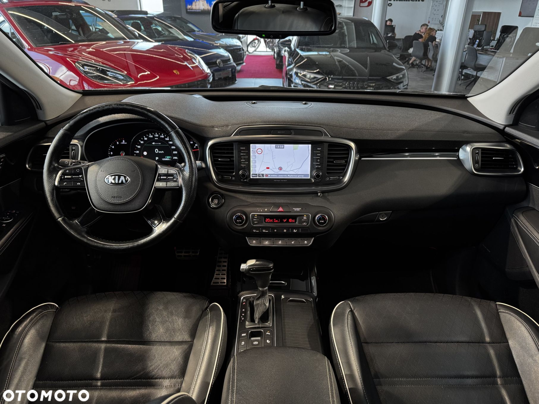 Kia Sorento - 28