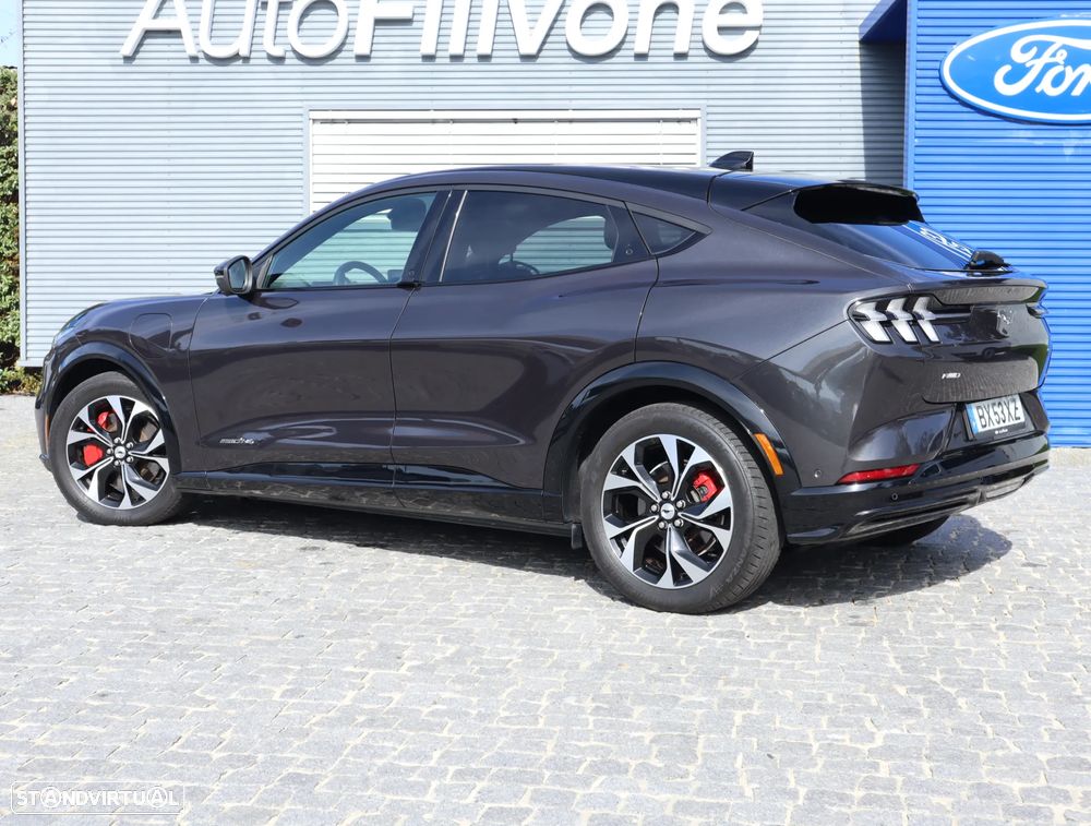 Ford Mustang Mach-E Premium AWD - 2