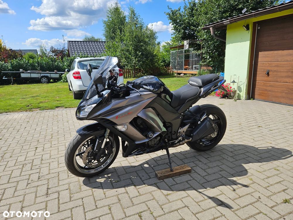 Kawasaki Ninja 1000 SX - 8