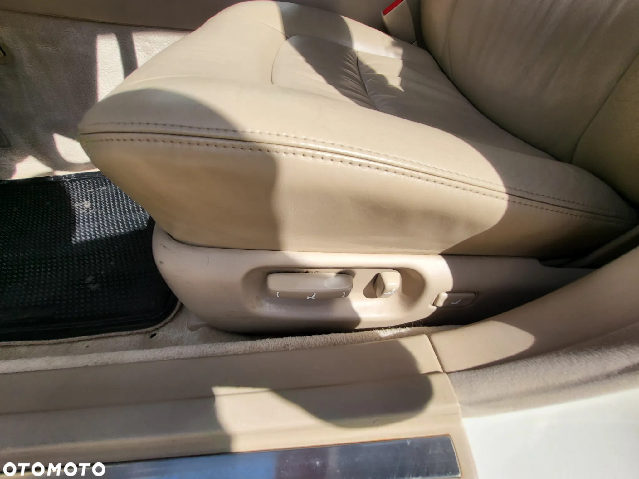 Lexus LS 400 - 20