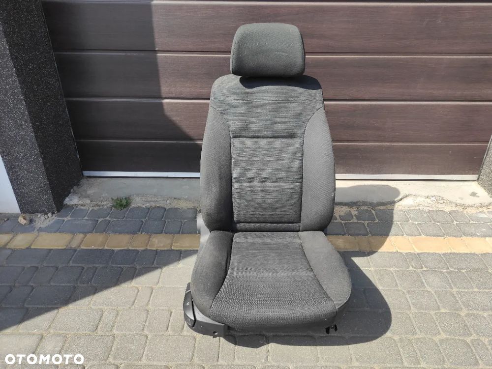 BMW E60 E61 LCI Lifting Fotel pasażera prawy Welur - 1