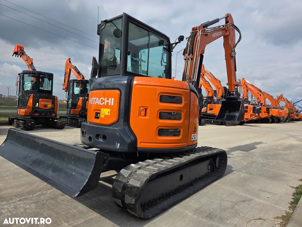 Hitachi ZX55, 5t, 2020, 2.189h, CUPLA RAPIDA HIDRAULICA+3 CUPE, senile cauciuc NOI, inst picon pe brate, inst rotire pe brate, LAMA NIVELARE, ad sapare 5m, latime 2m, ridica 3,2t, Aer cond, posibilitate leasing, STARE FOARTE BUNA-PROMOTIE 41.900 EUR+Tva - 25