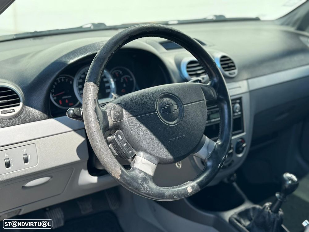 Chevrolet Lacetti 1.4 SX - 23