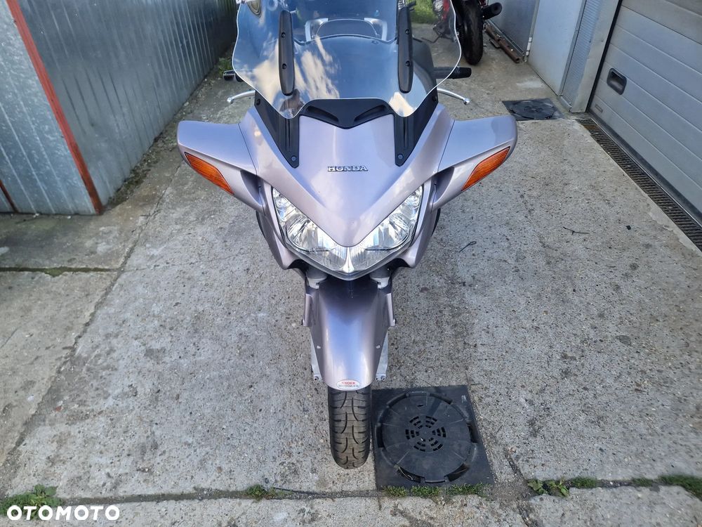 Honda ST - 4