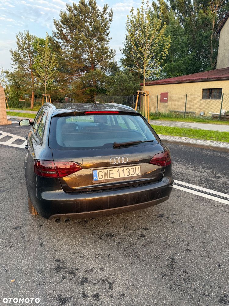 Audi A4 Avant 2.0 TDI - 5