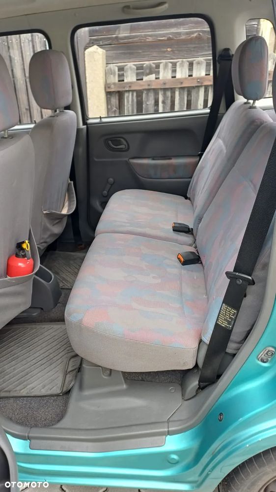 Suzuki Wagon R+ 1.3 GL - 6