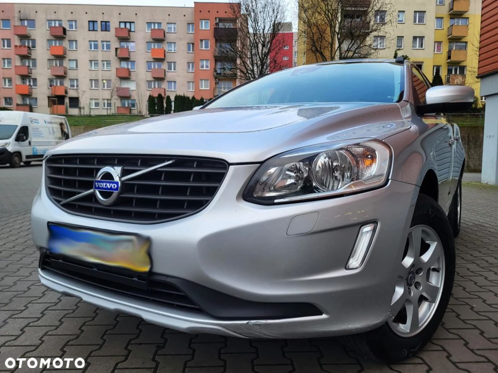 Volvo XC 60 - 4