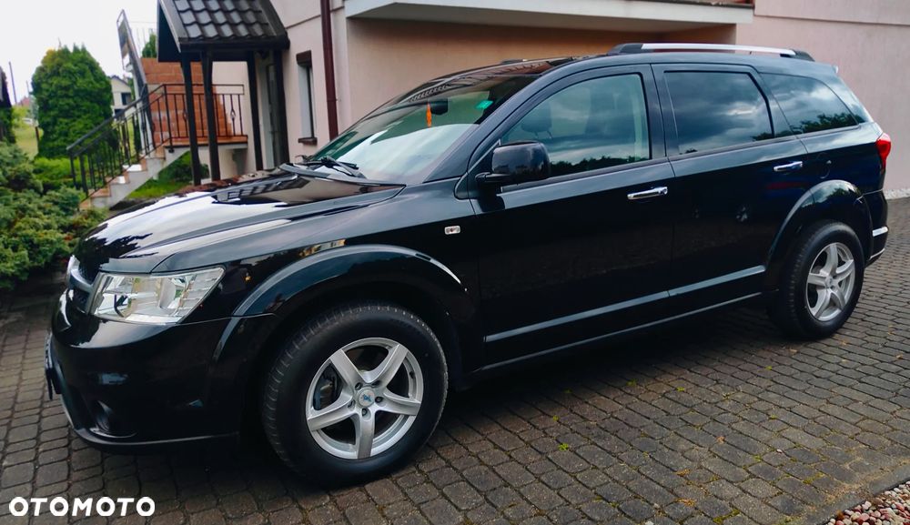 Fiat Freemont 2.0 Multijet Black Code AWD - 4