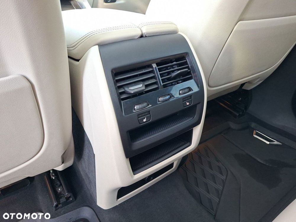 BMW X6 - 17