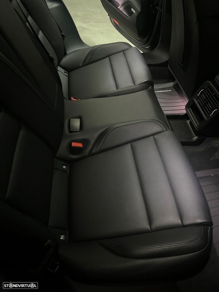 Porsche Taycan Bateria Performance Plus - 25