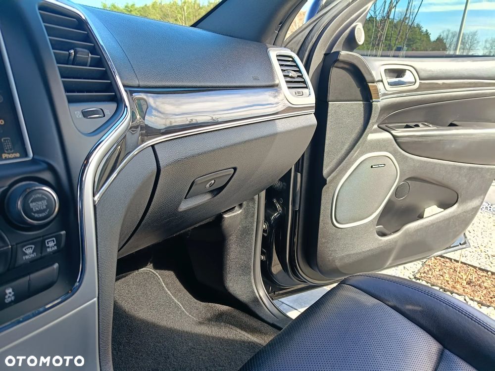 Jeep Grand Cherokee 3.6 V6 Overland Summit - 11