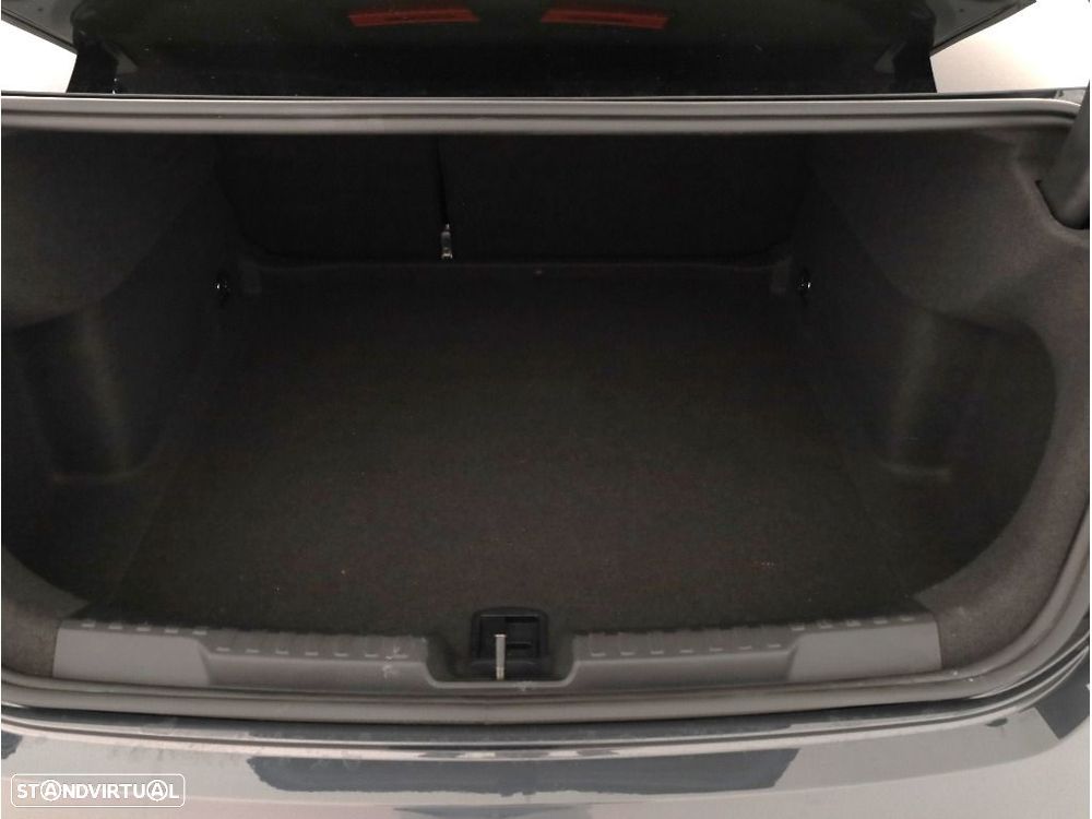Audi A3 Limousine 30 TFSI Advanced S tronic - 17