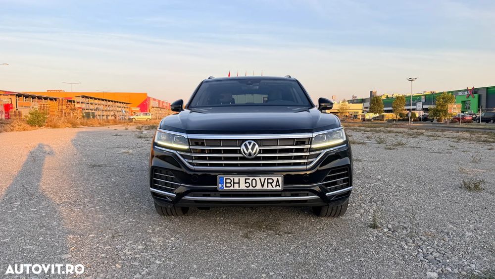VOLKSWAGEN Touareg 2019 — imagine 2