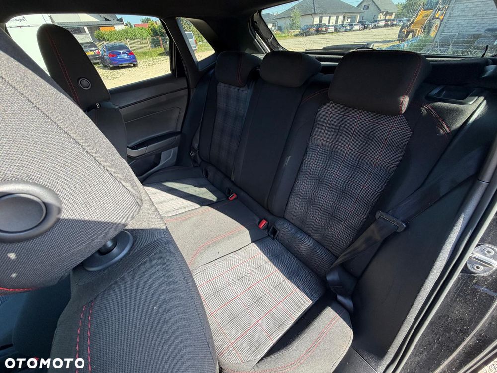 Volkswagen Polo 2.0 TSI GTI DSG - 11