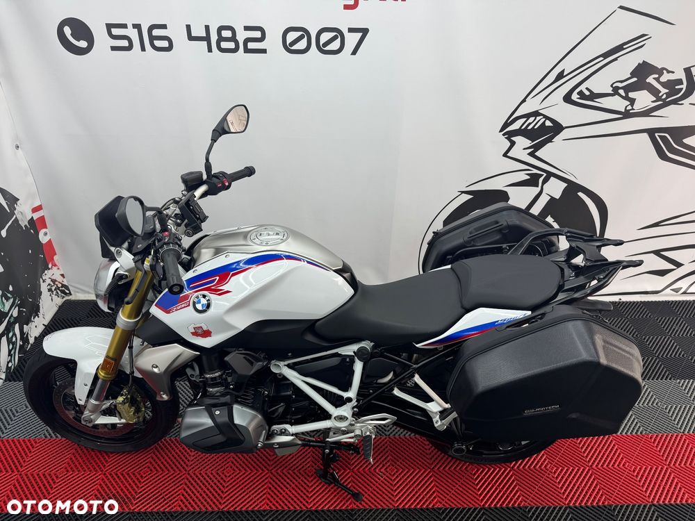 BMW R - 7