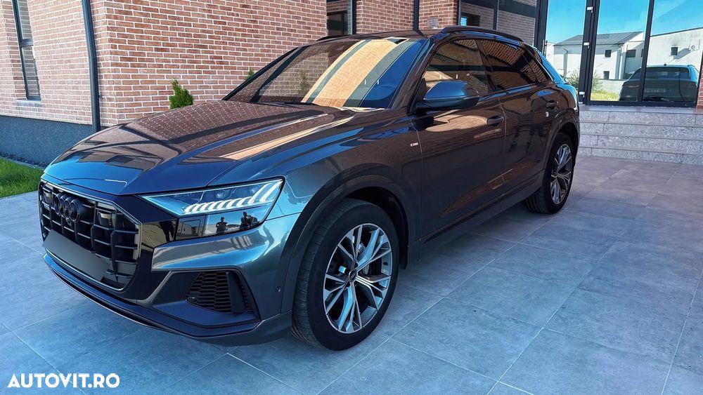 Audi Q8 55 TFSI quattro Tiptronic MHEV - 6