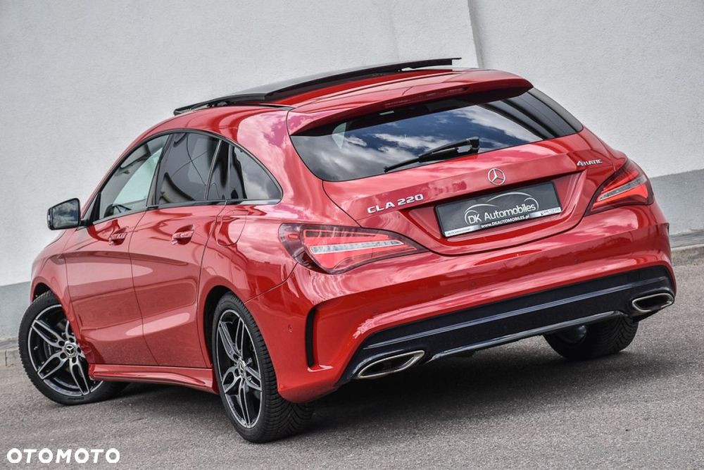 Mercedes-Benz CLA 220 4-Matic AMG Line - 9