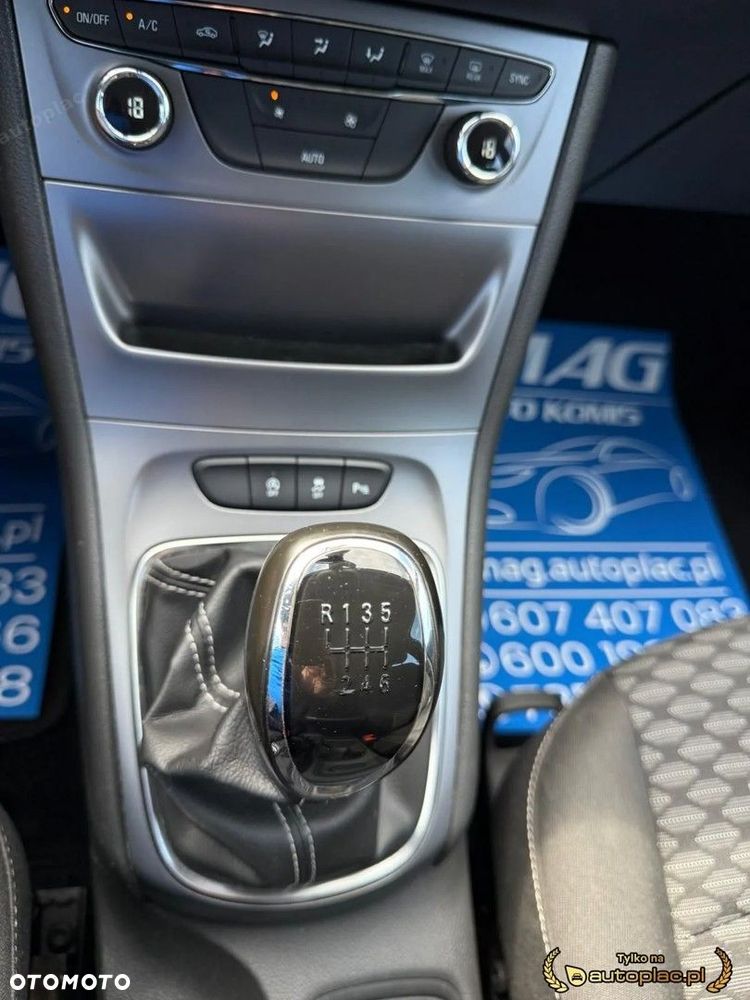 Opel Astra - 24