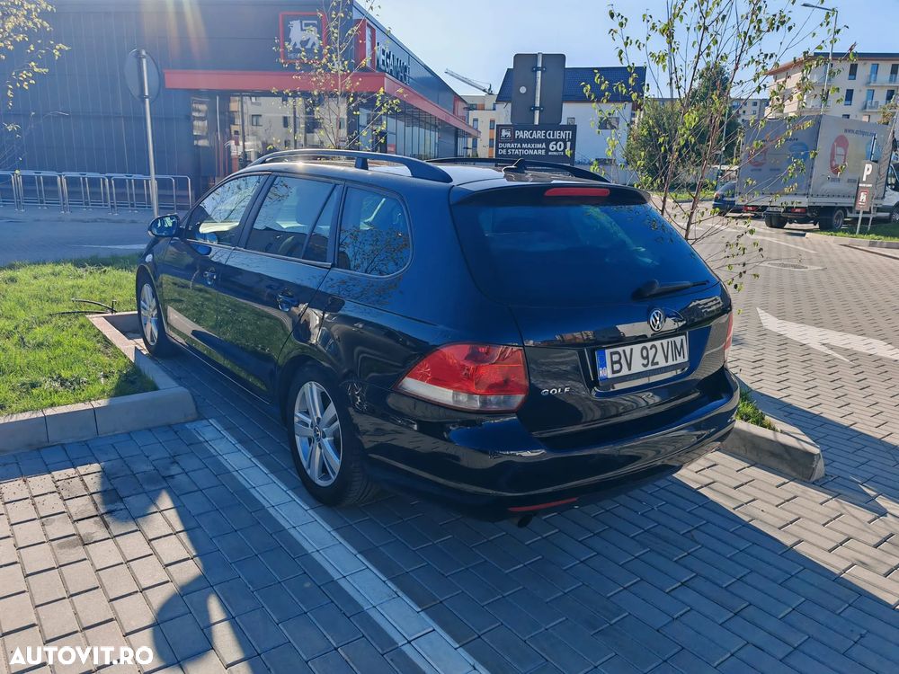 Volkswagen Golf 1.6 TDI DPF DSG MATCH - 3